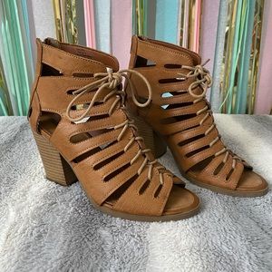Maurice’s Sierra Gladiator High Heel